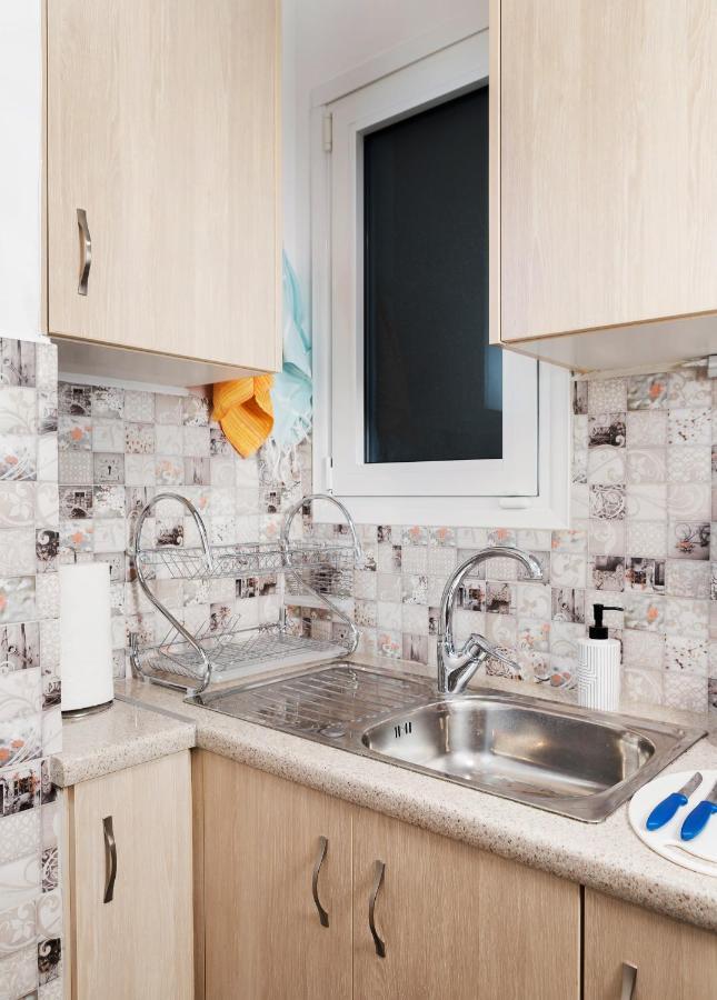 דירות אתונה Διαμέρισμα Στο Κέντρο Δίπλα Στα Νοσοκομεία Και Τα Αξιοθέατα מראה חיצוני תמונה