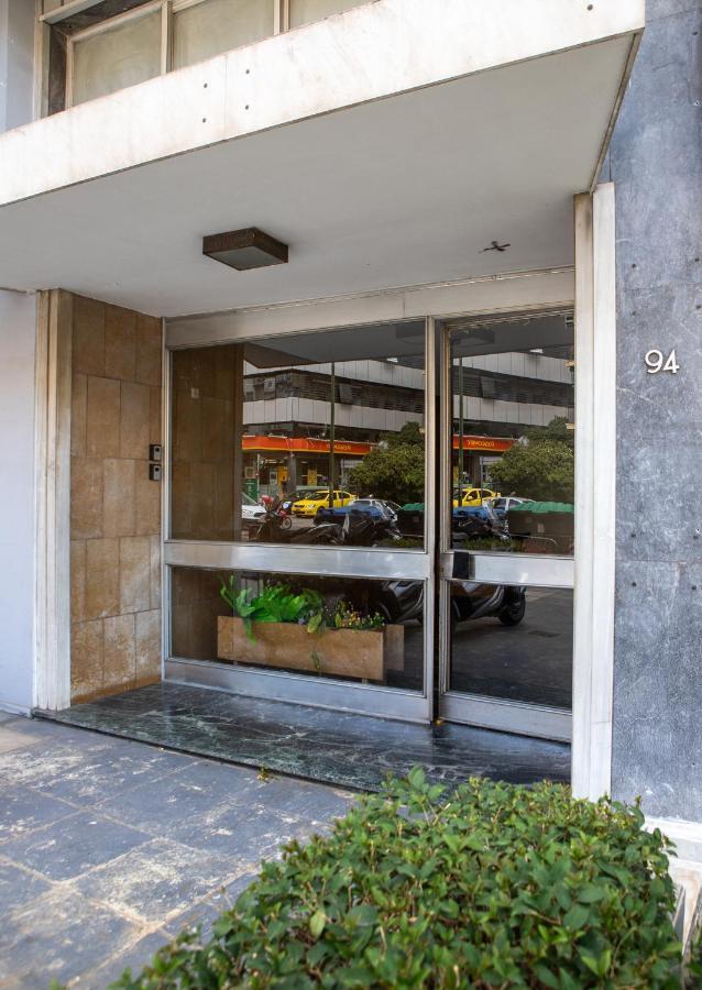 דירות אתונה Διαμέρισμα Στο Κέντρο Δίπλα Στα Νοσοκομεία Και Τα Αξιοθέατα מראה חיצוני תמונה
